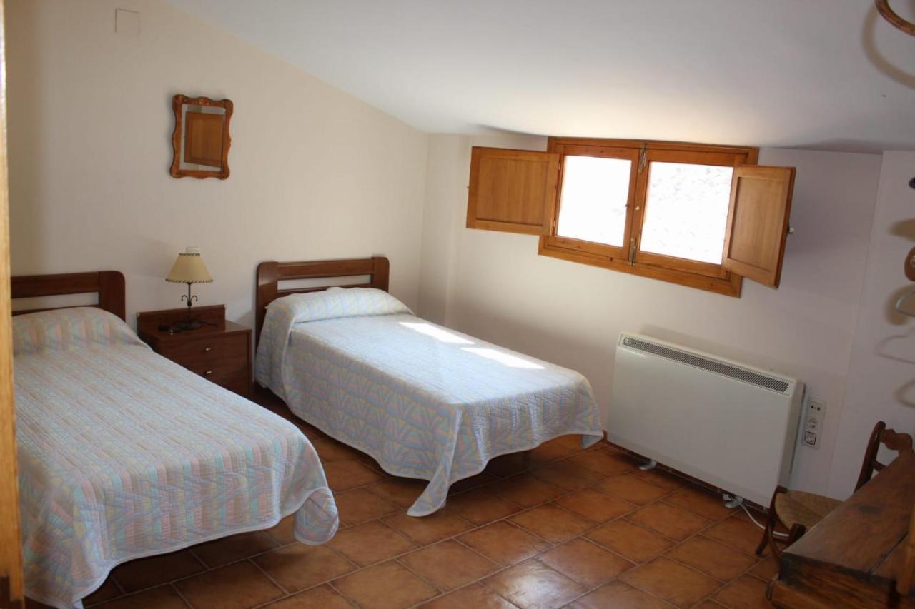 Casa Rural Puerta De La Iglesia Elche de la Sierra Esterno foto