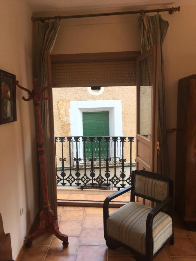 Casa Rural Puerta De La Iglesia Elche de la Sierra Esterno foto